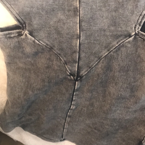 Dress - Picture 3 of 5